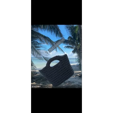 Horgolt kicsi táska 