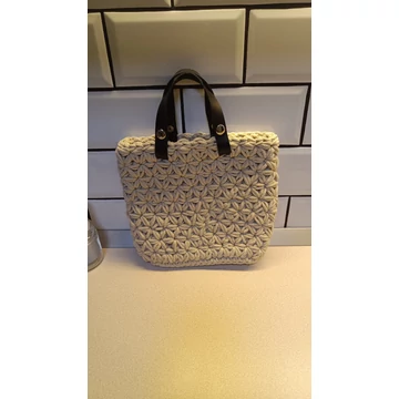 Jázmin mintás horgolt táska