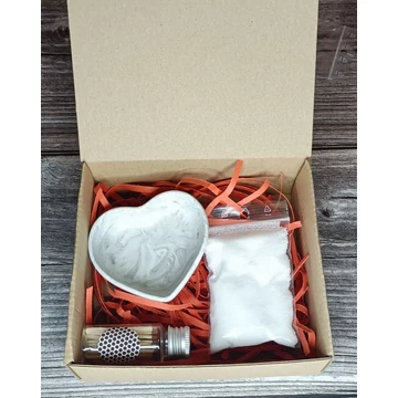 Szívecske box - márvány mintás